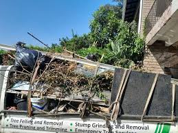 Best Retail Junk Removal  in Visalia, CA